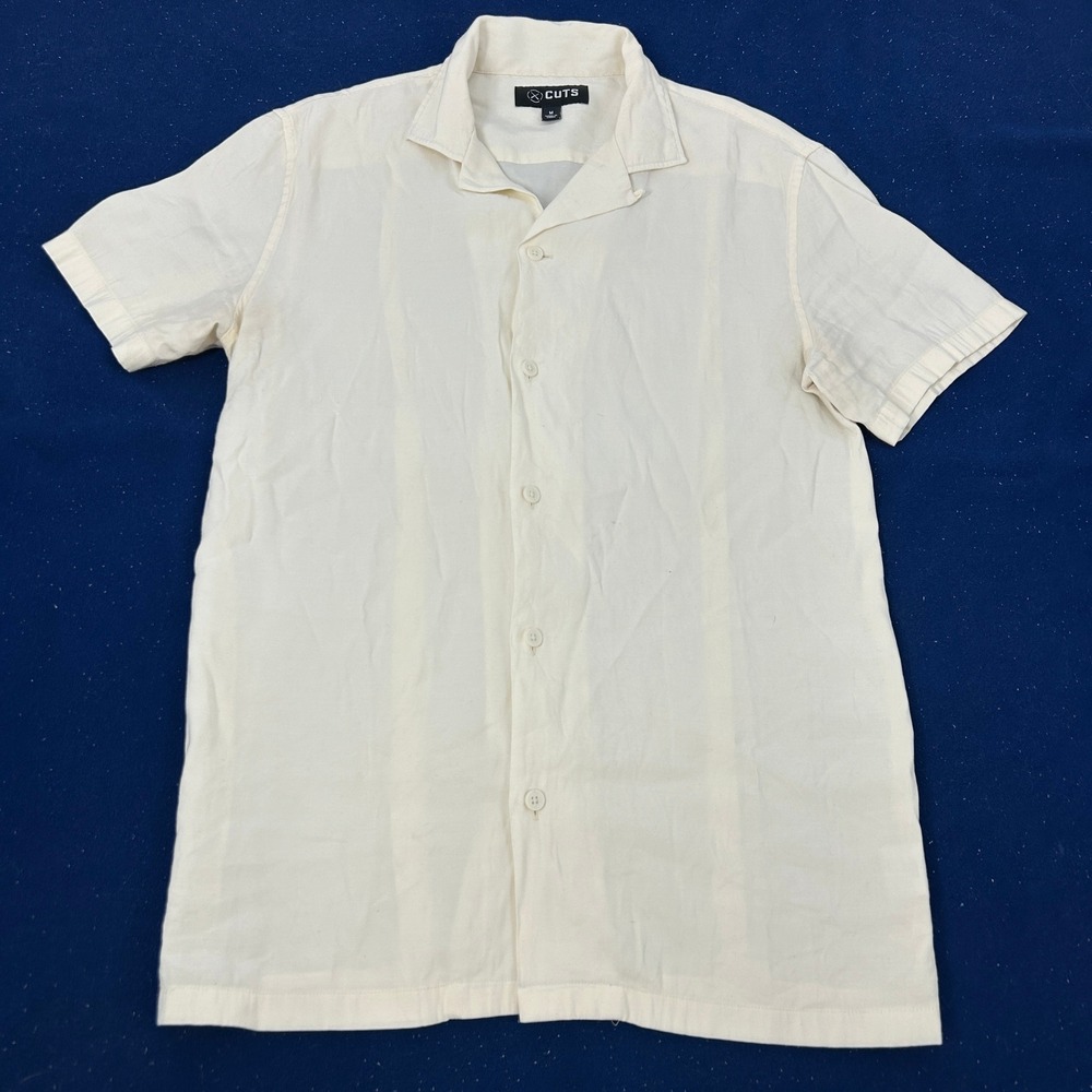 CUTS Hyperloop Camp Shirt Mens Medium Cream Button Up Short Sleeve Loop Collar